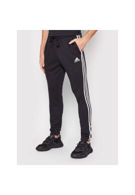 adidas Долнище анцуг Essentials GK8829 Черен Regular Fit - Pepit.bg