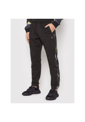 adidas Долнище анцуг Graphics Camo HF4878 Черен Regular Fit - Pepit.bg