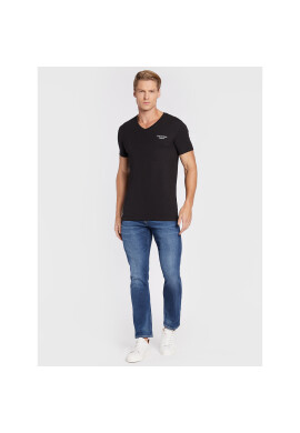Calvin Klein Jeans Тишърт J30J320596 Черен Regular Fit - Pepit.bg