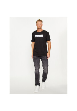 Calvin Klein Jeans Тишърт J30J324018 Черен Regular Fit - Pepit.bg