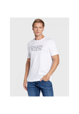 Calvin Klein Тишърт Distorted K10K110113 Бял Regular Fit - Pepit.bg
