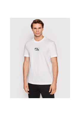 Calvin Klein Тишърт Graphic Box Logo K10K109799 Бял Regular Fit - Pepit.bg