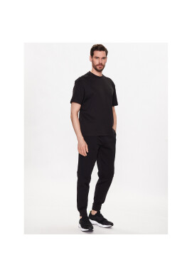 Calvin Klein Тишърт Logo K10K111177 Черен Regular Fit - Pepit.bg