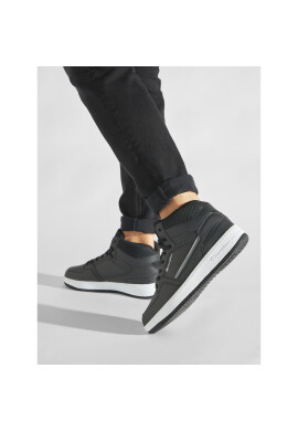 Champion Сникърси Rebound Evolve Mid S21912-CHA-KK001 Черен - Pepit.bg