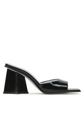 Chiara Ferragni Чехли CF3131-001 Черен - Pepit.bg
