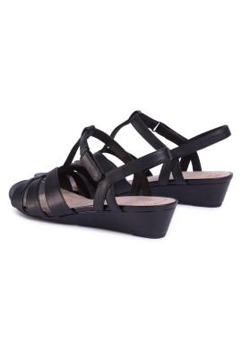 Clarks Сандали Abigail Daisy 261500804 Черен - Pepit.bg