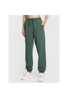 Cotton On Долнище анцуг 2054705 Зелен Regular Fit - Pepit.bg