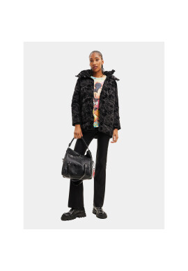 Desigual Пухено яке 23WWEWB2 Черен Regular Fit - Pepit.bg