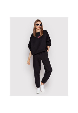 Ellesse Долнище анцуг Novan SGM14154 Черен Relaxed Fit - Pepit.bg