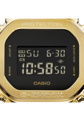 G-Shock Часовник GM-5600G-9ER Черен - Pepit.bg