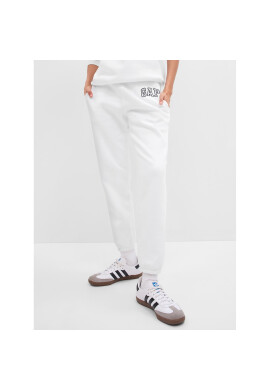 Gap Долнище анцуг 463492-18 Бял Regular Fit - Pepit.bg