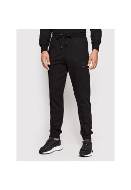 Hummel Долнище анцуг Isam 2.0 214336 Черен Regular Fit - Pepit.bg