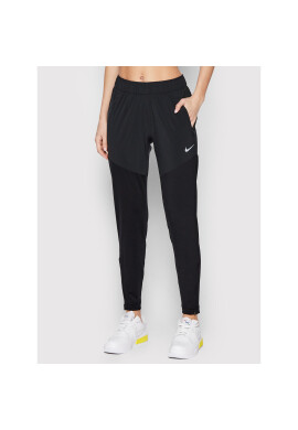 Nike Долнище анцуг Essential DH6975 Черен Slim Fit - Pepit.bg