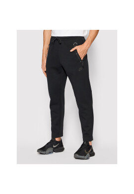 Nike Долнище анцуг CU4501 Черен Relaxed Fit - Pepit.bg