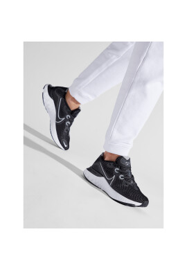 Nike Обувки Renew Run CK6360 008 Черен - Pepit.bg