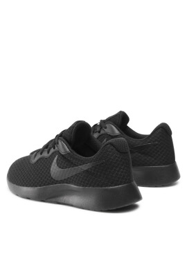 Nike Обувки Tanjun DJ6257 002 Черен - Pepit.bg