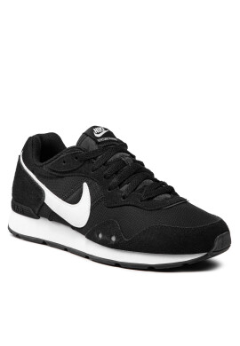 Nike Обувки Venture Runner CK2944 002 Черен - Pepit.bg