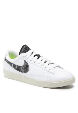 Nike Обувки W Blazer Low Se DA4934 100 Бял - Pepit.bg