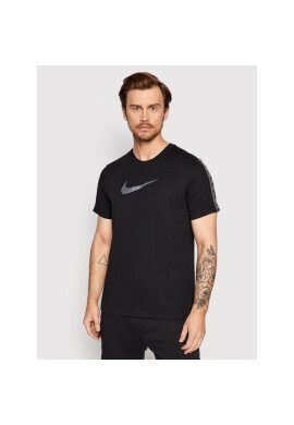 Nike Тишърт Sportswear DM4685 Черен Regular Fit - Pepit.bg