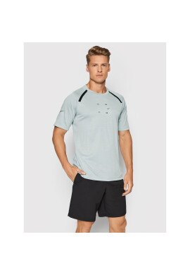 Nike Тишърт Tech Pack CU3764 Сив Standard Fit - Pepit.bg