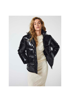 ONLY Пухено яке 15287919 Черен Regular Fit - Pepit.bg