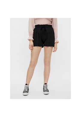 Pieces Шорти от плат 17111447 Черен Regular Fit - Pepit.bg