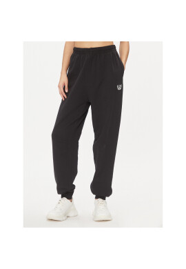 Reebok Долнище анцуг Classics IL4639 Черен Regular Fit - Pepit.bg