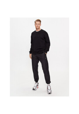Reebok Долнище анцуг Essentials II0695 Черен Regular Fit - Pepit.bg