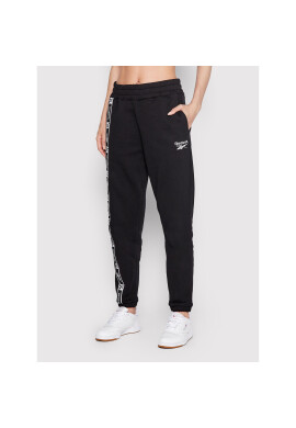 Reebok Долнище анцуг Tape Pack HB2261 Черен Relaxed Fit - Pepit.bg