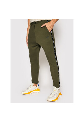 Reebok Долнище анцуг Essentials Tape GQ4216 Зелен Regular Fit - Pepit.bg