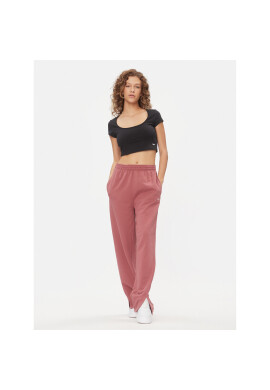 Reebok Тишърт Classics Essentials HZ8109 Черен Regular Fit - Pepit.bg