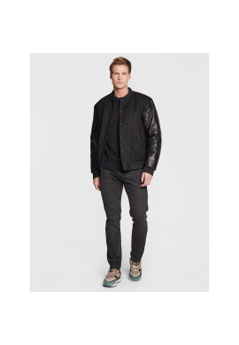 Sisley Яке бомбър 28GCSN012 Черен Regular Fit - Pepit.bg