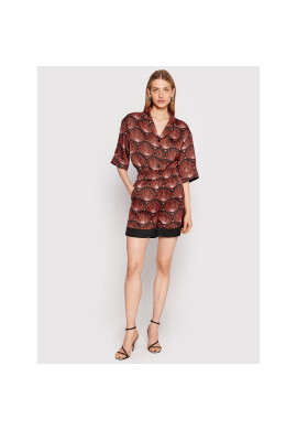 Sisley Шорти от плат 4D9NL900E Червен Relaxed Fit - Pepit.bg