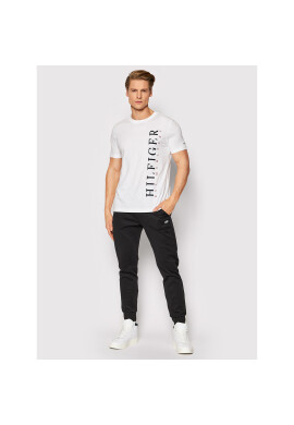 Tommy Hilfiger Долнище анцуг Tech Essentials MW0MW19792 Черен Regular Fit - Pepit.bg