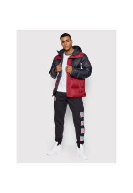 Under Armour Пухено яке Down Blocked 1364895 Черен Loose Fit - Pepit.bg