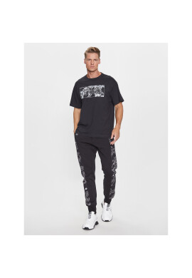 Versace Jeans Couture Тишърт 75GAHE01 Черен Regular Fit - Pepit.bg