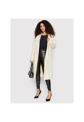 Vila Тишърт Dreamers 14083083 Черен Boxy Fit - Pepit.bg