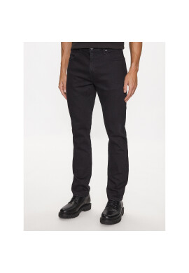 Wrangler Дънки Larston 112341423 Черен Slim Fit - Pepit.bg