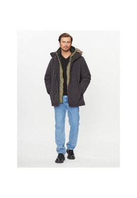 Wrangler Парка 112341094 Черен Relaxed Fit - Pepit.bg