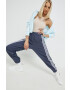 adidas Originals Суичър Traceable Series с апликация - Pepit.bg