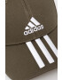 adidas Памучна шапка с козирка в зелено с апликация - Pepit.bg