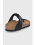 Birkenstock Кожени джапанки Gizeh в черно - Pepit.bg