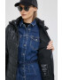 Calvin Klein Яке в черно с преходна изолация - Pepit.bg