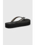 Calvin Klein Jeans Джапанки BEACH SANDAL FLATFORM в черно с равна подметка YW0YW00716 - Pepit.bg