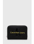 Calvin Klein Jeans Портмоне дамски в бяло - Pepit.bg