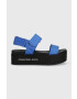 Calvin Klein Jeans Сандали FLATFORM SANDAL SOFTNY в синьо с платформа YW0YW00965 - Pepit.bg