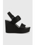 Calvin Klein Jeans Сандали WEDGE SANDAL WEBBING в черно със скосена платформа YW0YW00959 - Pepit.bg