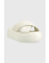 Calvin Klein Кожени чехли BUBBLE SLIDE - PAT в бяло с платформа HW0HW01469 - Pepit.bg