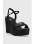 Calvin Klein Кожени сандали WEDGE 70HH W/HW в черно със скосена платформа HW0HW01485 - Pepit.bg