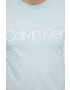 Calvin Klein Памучна тениска в синьо с принт - Pepit.bg